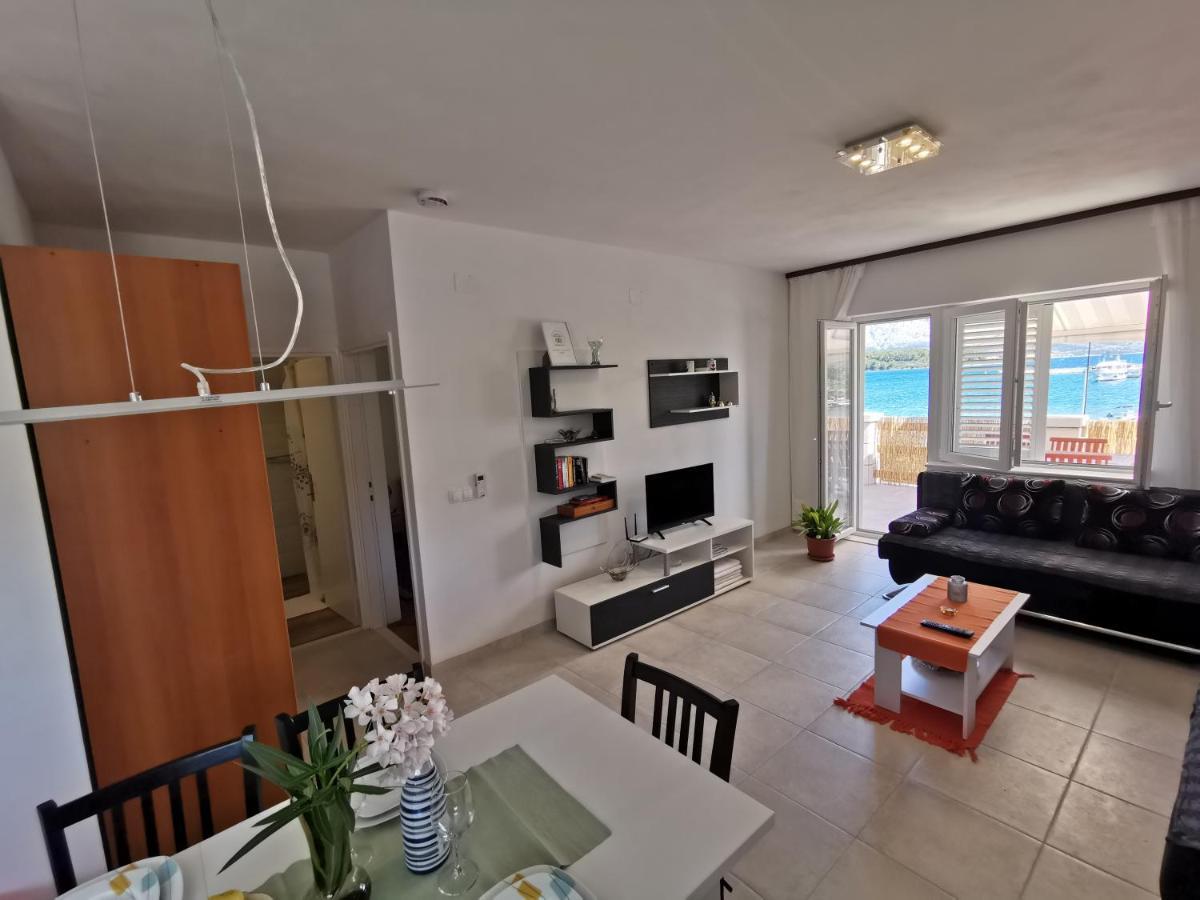 Apartments Lumbardina Lumbarda Zewnętrze zdjęcie