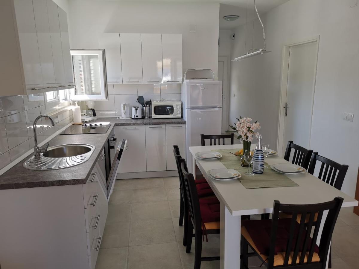 Apartments Lumbardina Lumbarda Zewnętrze zdjęcie