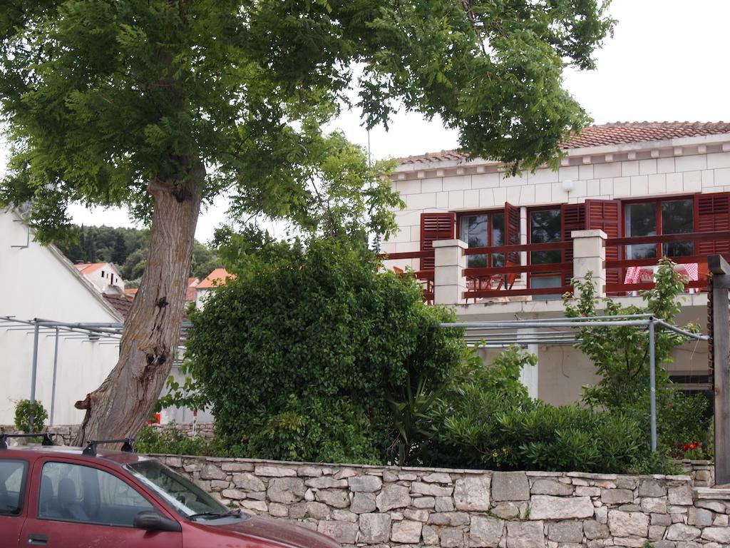 Apartments Lumbardina Lumbarda Pokój zdjęcie